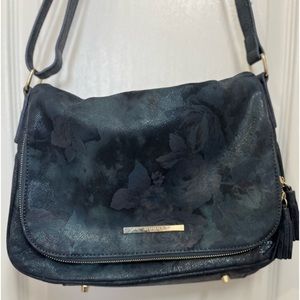 Jack French Crossbody Body